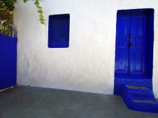 Blå dører i Pserimos